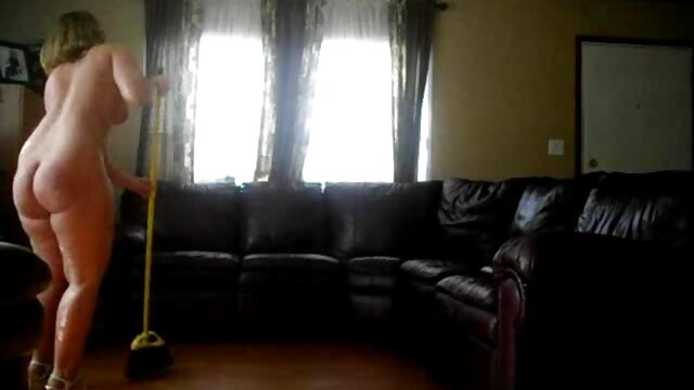 인기 있는 :  Ashley Downs 및 아기 보석과 함께 아름다운 느린 삼인조 섹스 성인 영화 